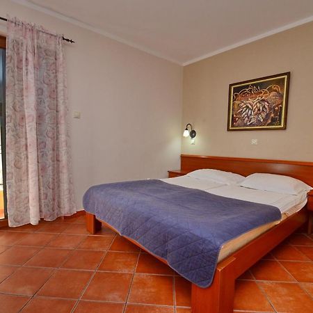 Hotel Meduza Bečići Zewnętrze zdjęcie