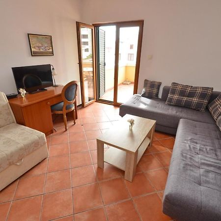 Hotel Meduza Bečići Zewnętrze zdjęcie