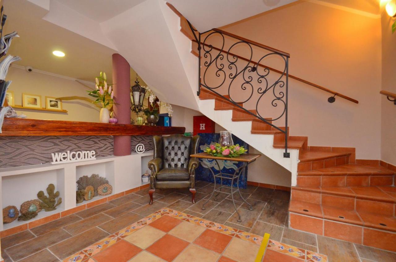Hotel Meduza Bečići Zewnętrze zdjęcie