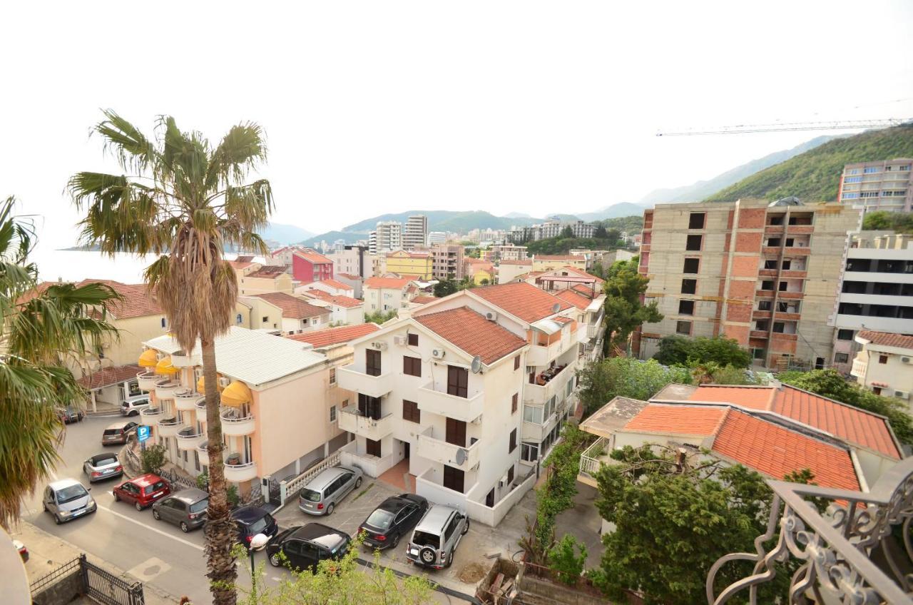 Hotel Meduza Bečići Zewnętrze zdjęcie